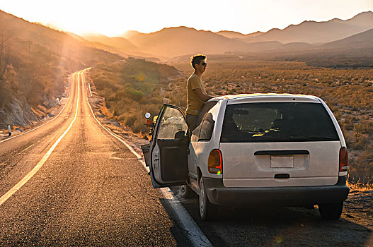 男人,汽车,公路,圣荷塞,下加利福尼亚州,墨西哥