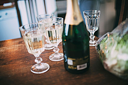 香槟,四个,玻璃杯