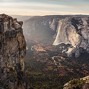 俯视图,山谷,仰视,岩石构造,优胜美地国家公园,加利福尼亚,美国