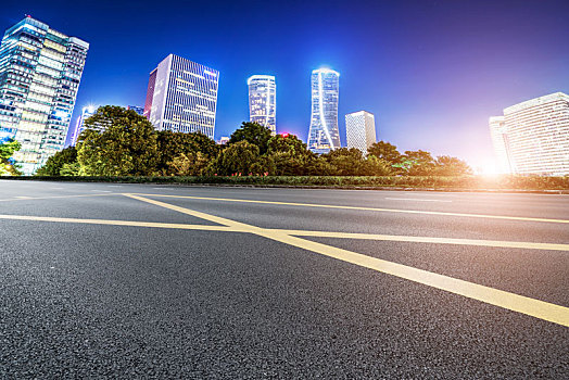 道路地面和城市景观