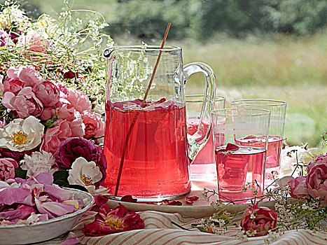 罐,玫瑰花瓣,潘趣洒饮料,玫瑰,装饰