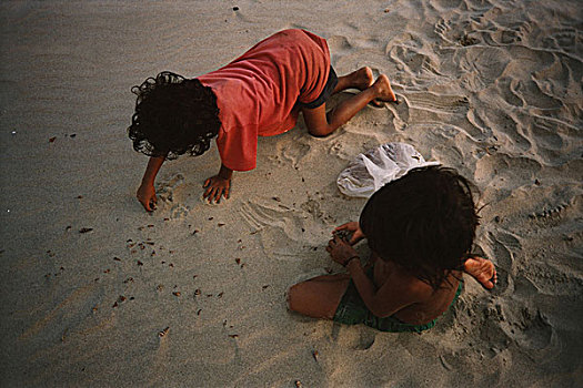 两个,小,婴儿,蜗牛,集市,海洋,海滩,项链,销售,旅游,市场,孟加拉,2003年