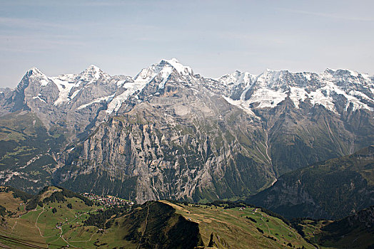 瑞士雪山雪朗峰