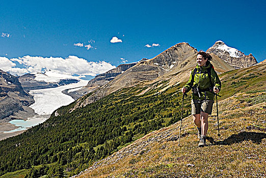 女人,远足,背景,碧玉国家公园,艾伯塔省,加拿大