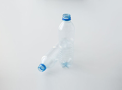 特写,空,塑料瓶,桌上