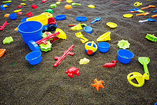 玩沙子,孩子,童年,玩具,沙坑,色彩,五颜六色,墙绘,工具