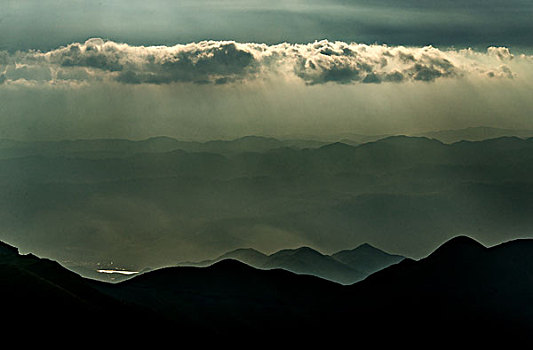 云,山,云雾,太阳,美景,雨后天晴,风光