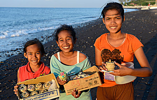 女孩,销售,盐,篮子,海滩,巴厘岛,印度尼西亚,东南亚