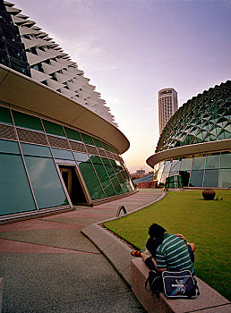 新加坡市府广场