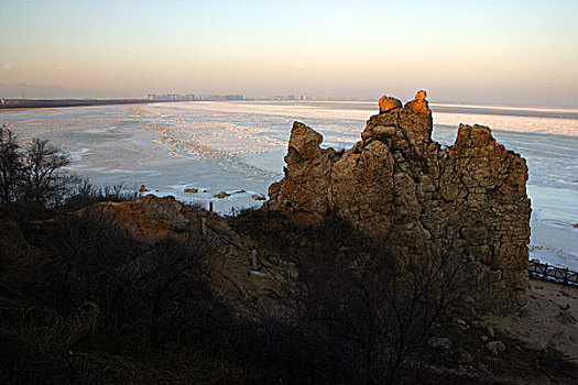 北戴河海冰