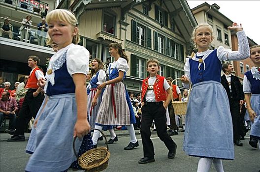 孩子,传统服装,游行,节日,因特拉肯,少女峰,瑞士