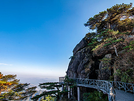 江西上饶三清山西海岸峡谷栈道