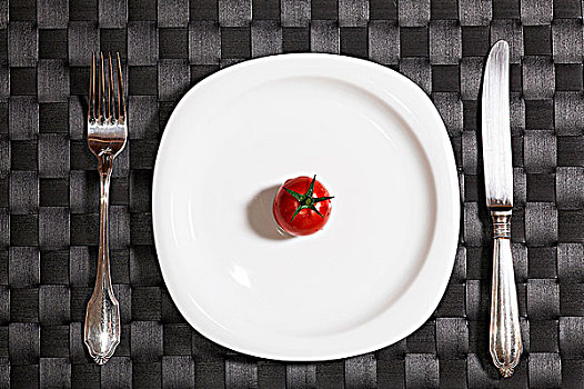 西红柿,白色背景,盘子