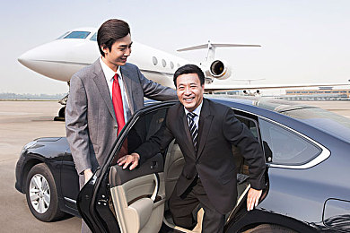 小轎車圖片