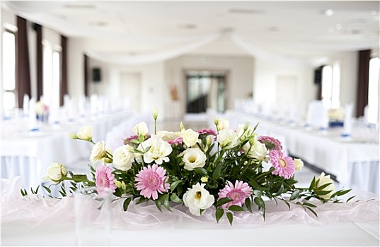 婚宴餐桌,花束,大丁草,花