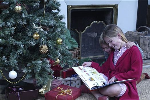圣诞节,孩子,微笑,读,滑稽,细条,礼物,圣诞树,壁炉