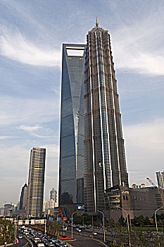 上海浦东陆家嘴的两座高楼,金茂大厦,上海环球金融中心