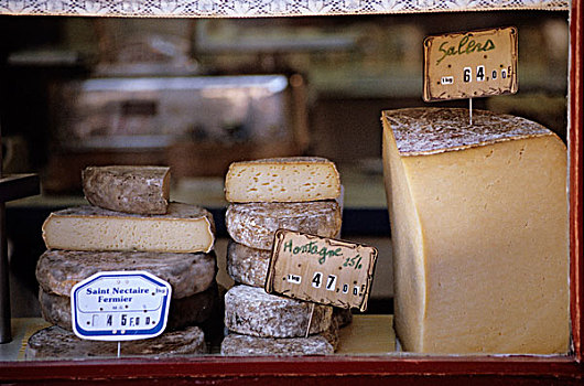 圣徒,法国硬干酪,奶酪,市场