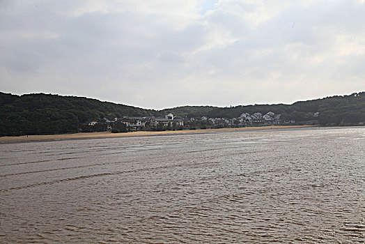 浙江普陀山,绿水青山