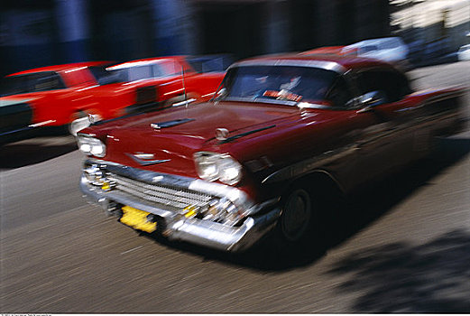 模糊,古董车,街上,哈瓦那,古巴