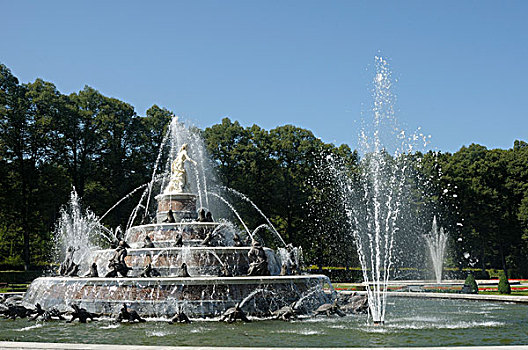 喷泉,海伦基姆湖堡,宫殿,新宫,且姆瑟湖,巴伐利亚,德国,欧洲