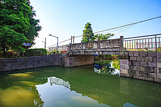 村庄,老房子,小河