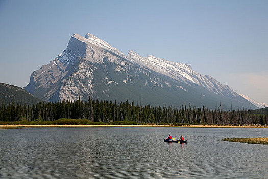 加拿大落基山划船