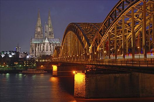 科隆大教堂,霍恩佐伦大桥,科隆,德国