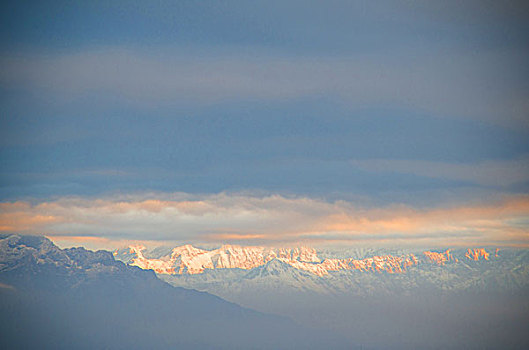 雪山一撇