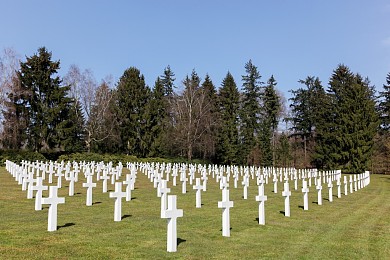 将军墓园图片