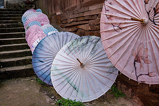 四川省泸州市江阳区分水岭镇油纸伞