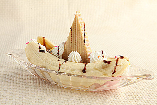冰淇淋香蕉船