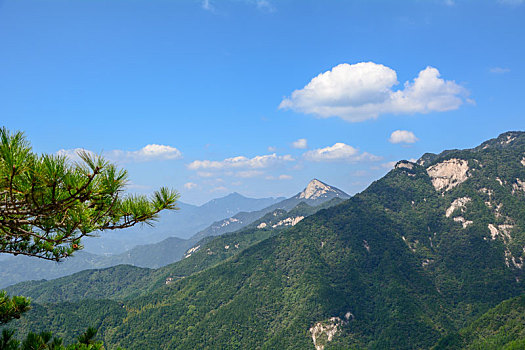 湖北天堂寨国家地质公园夏日风光