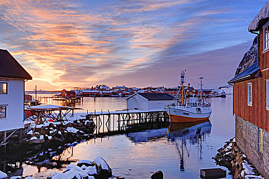 渔船,小,捕鱼,码头,瑞恩,日出,冬天,罗浮敦群岛,诺尔兰郡,挪威,欧洲