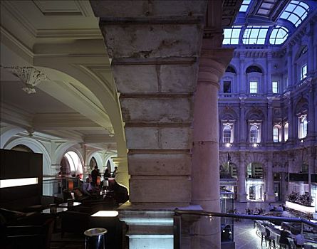 伦敦交易所,室内,夜景照明,餐馆