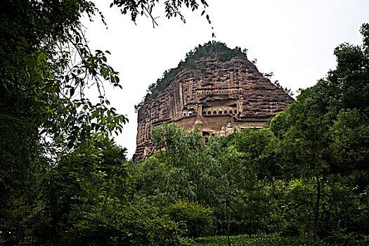 麦积山,石窟,天水,建筑,雕塑,佛像,造型,艺术,瑰宝,民族,文化,历史,宗教,佛教