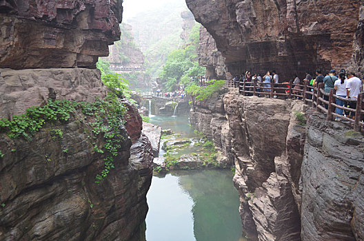 河南焦作,自然界山水精品画廊,云台山红石峡