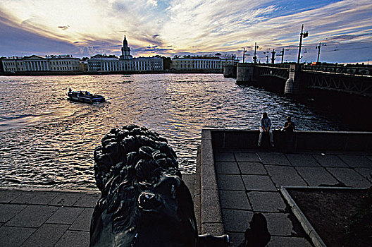 俄罗斯,圣彼得堡,涅瓦河,黄昏