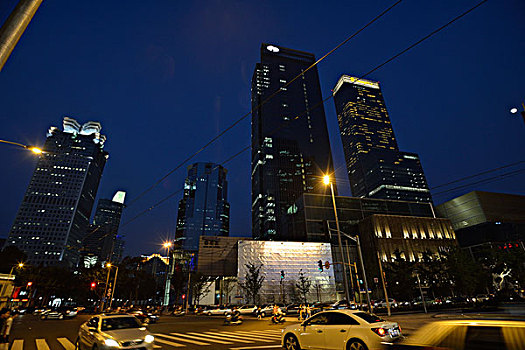 南京西路高楼夜景