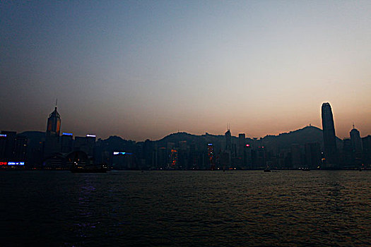 香港,商场,大厦,大楼,街道,夜景,维多利亚港,海,河,江,帆船,全景,国际金融中心二期