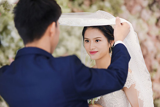 新娘妆婚纱摄影