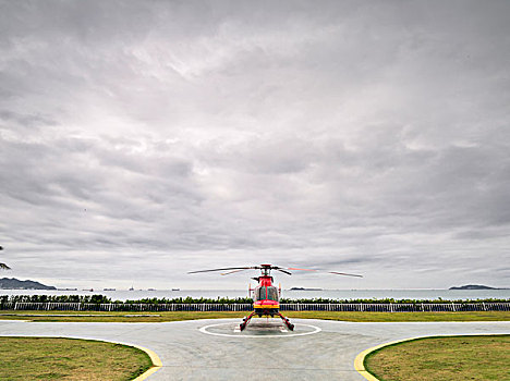 海边直升机停机坪