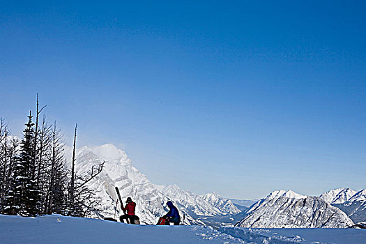 两个男人,准备,滑雪,旅游,卡纳纳斯基斯