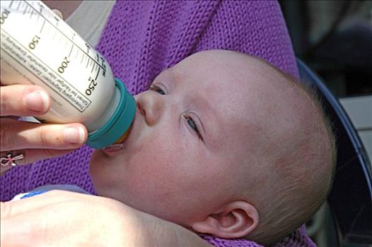婴儿,喝牛奶,瓶子