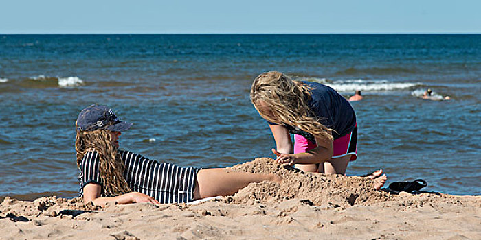 女孩,海滩,绿色,山墙,爱德华王子岛,加拿大