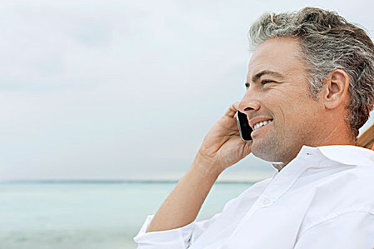 男人,交谈,手机,海滩