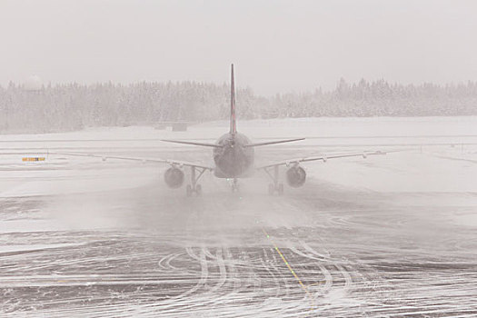 飞机,坏天气,暴风雪,雪,飞机跑道,机场,奥斯陆,挪威,欧洲