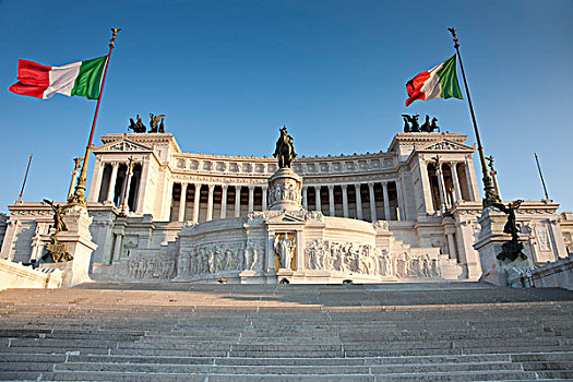 维克多艾曼纽二世纪念堂,旗帜,意大利,罗马,欧洲