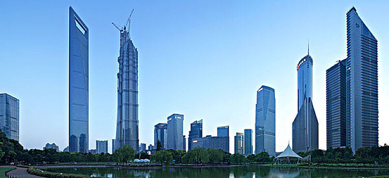 上海浦东陆家嘴,高层建筑