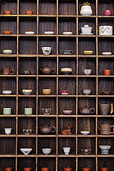 茶叶罐装饰柜子